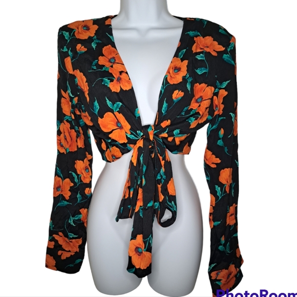 Zara Tops - Zara Tie Front Crop Top Size L